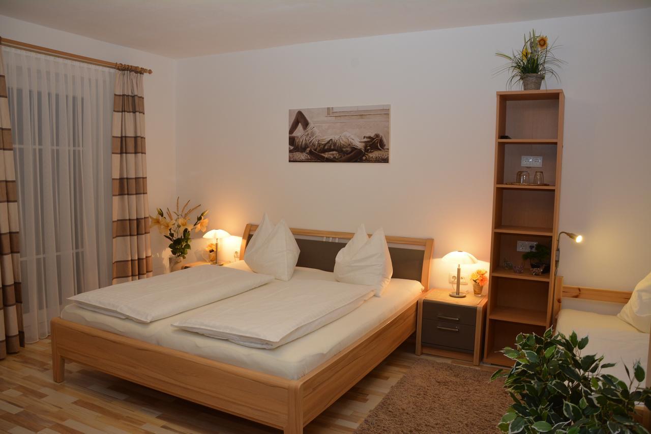 Haus Ingrid Apartman Sankt Georgen ob Murau Kültér fotó